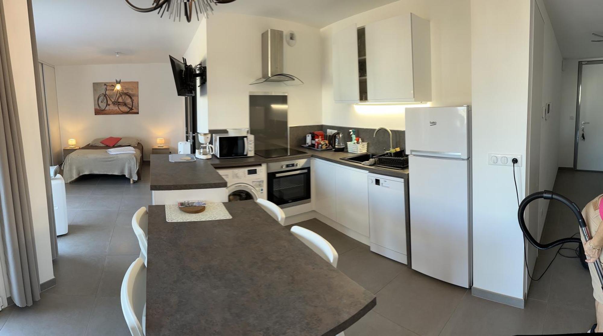 Ferienwohnung A La Belle Quatrieme Etoile Annecy Exterior foto