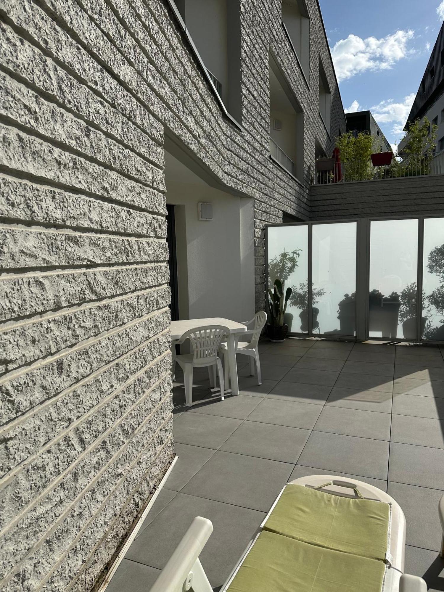 Ferienwohnung A La Belle Quatrieme Etoile Annecy Exterior foto